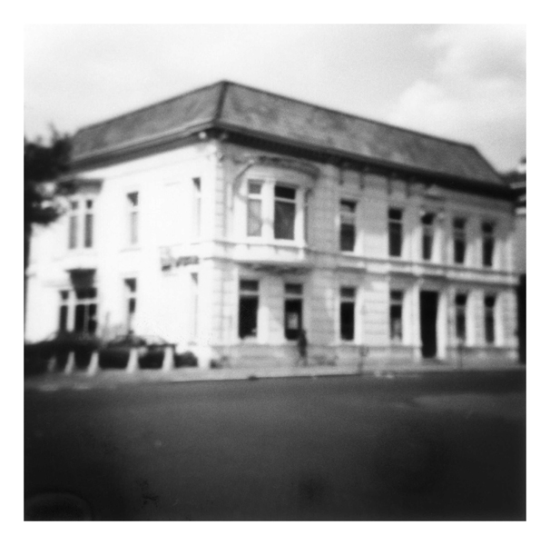 1983-73-04 PHOTO GUSTAVE PETIT